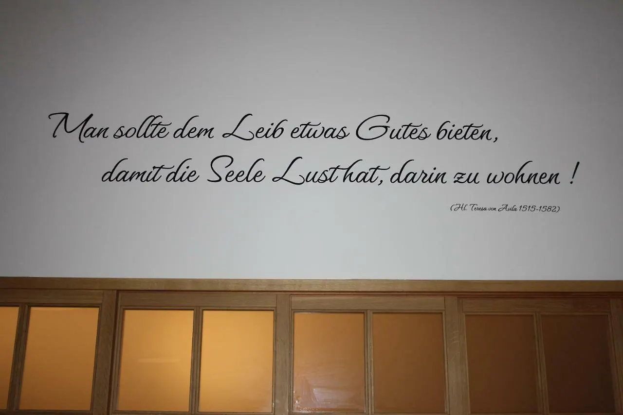 Hotel Kitz Ehemals Schlemmerhuette Langweid 0*,
